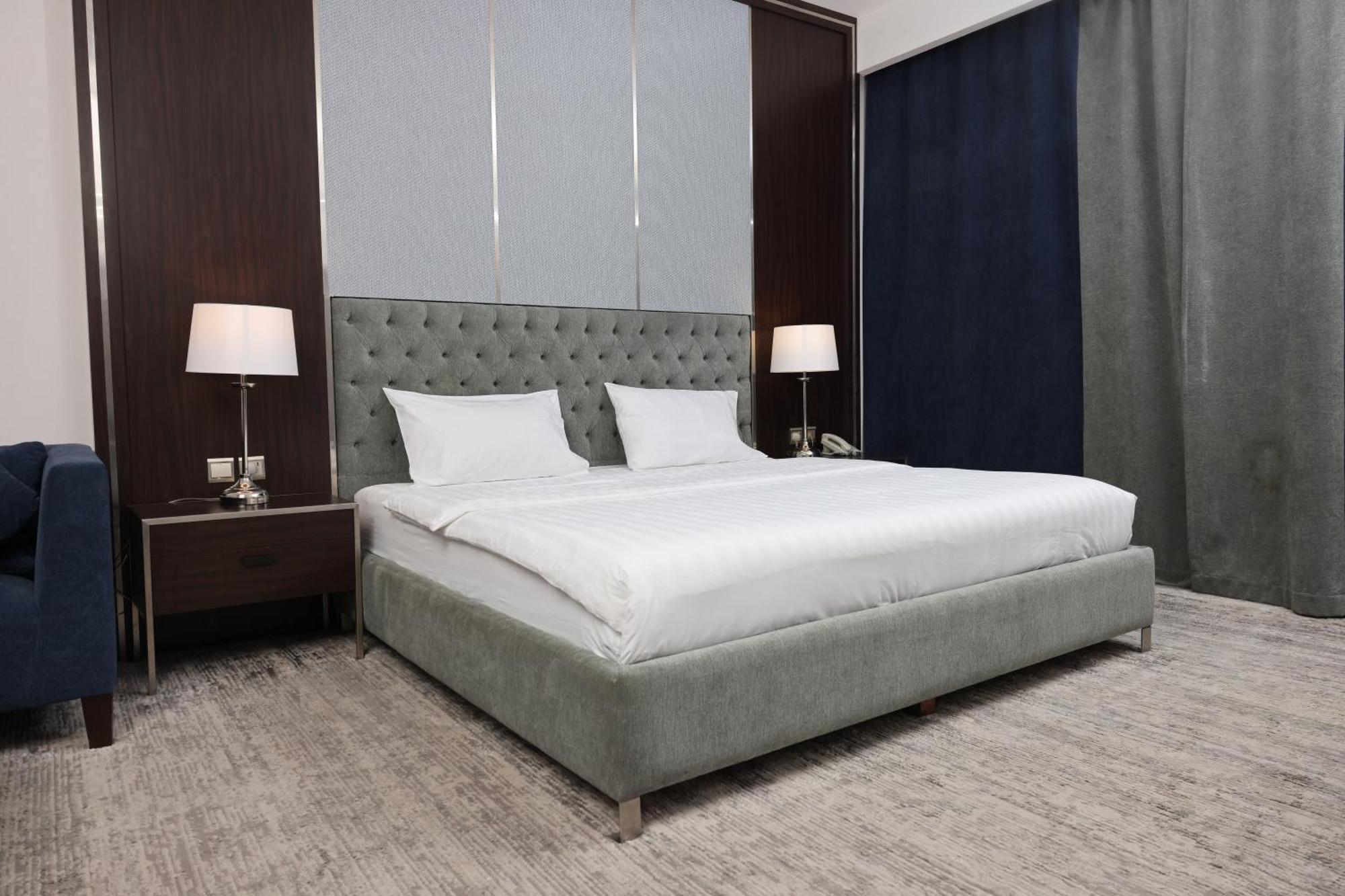 אל הופוף Lily Hotel Suite Mubarraz מראה חיצוני תמונה