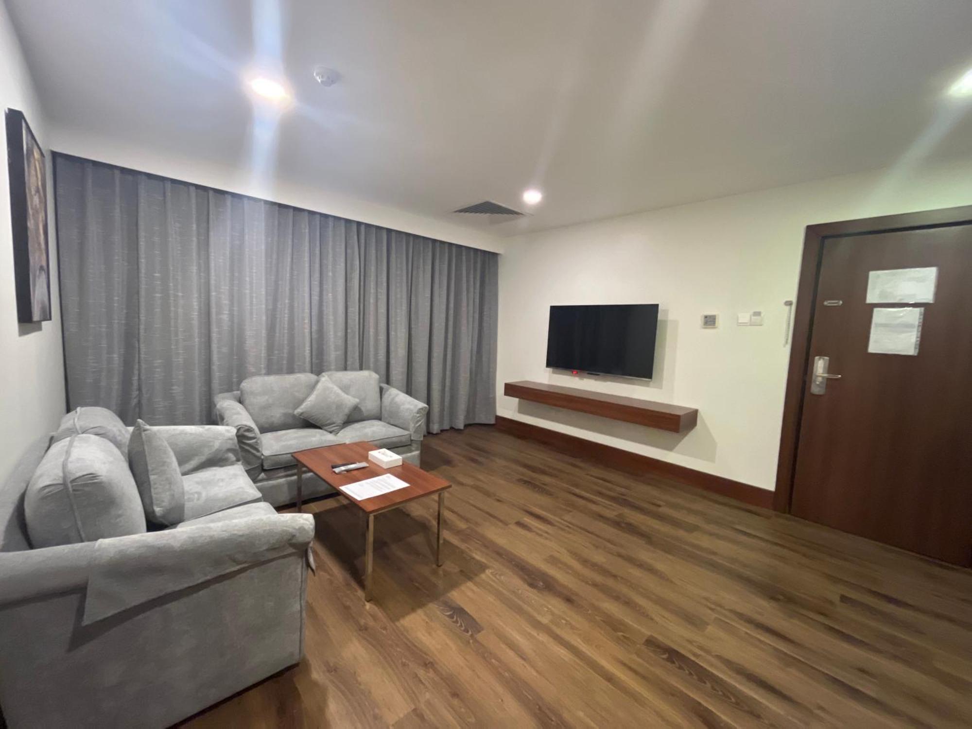 אל הופוף Lily Hotel Suite Mubarraz מראה חיצוני תמונה