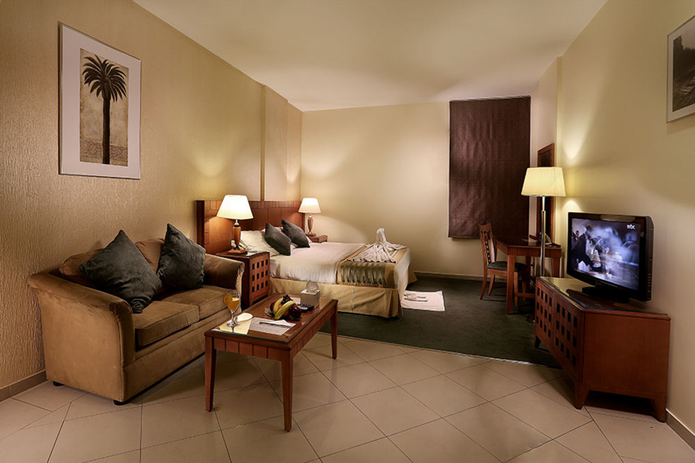 אל הופוף Lily Hotel Suite Mubarraz מראה חיצוני תמונה
