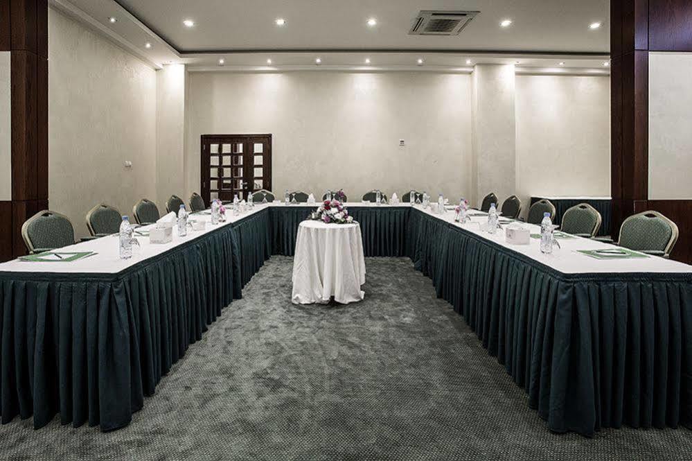 אל הופוף Lily Hotel Suite Mubarraz מראה חיצוני תמונה